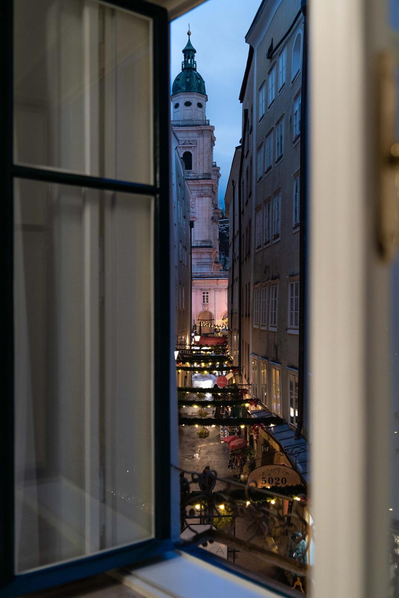 Altstadt-App. Domblick! Salzburgo Exterior foto